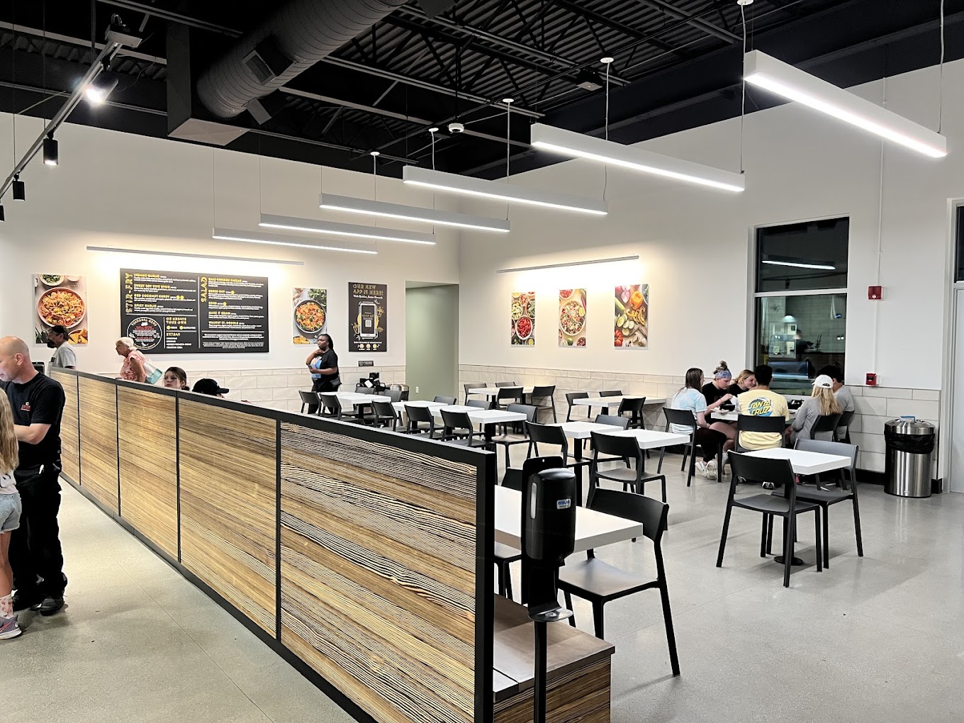 Honeygrow interior, Quakertown, PA