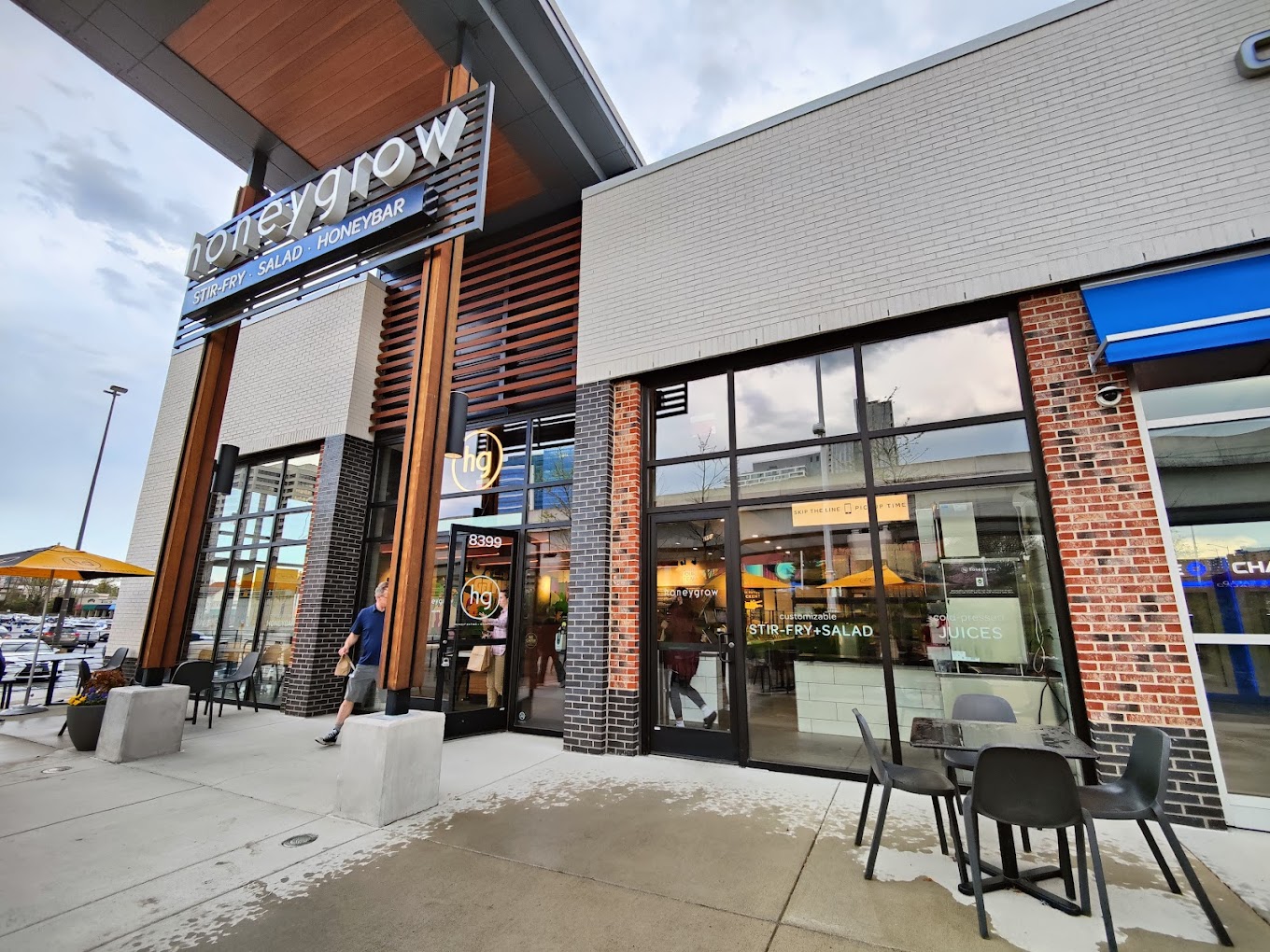 Honeygrow exterior, Vienna, VA